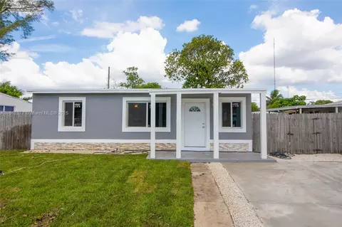 3710 SW 45th Ave, West Park, FL 33023