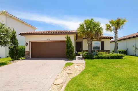 8410 NW Greenbank Cir, Port Saint Lucie, FL 34987