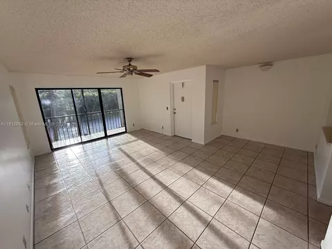 721 Sunny Pine Way #D2, Greenacres, FL 33415