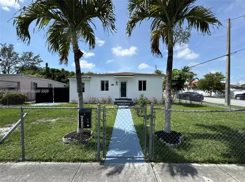 5450 SW 6th St, Miami, FL 33134
