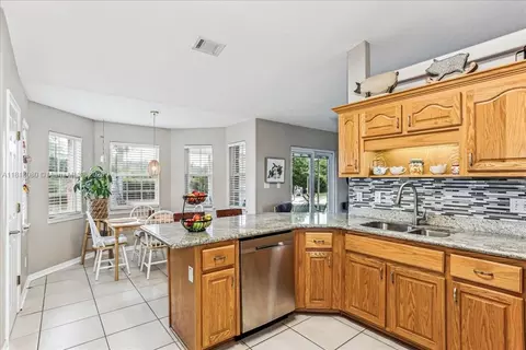 Kitchen - 3661 Misty Woods, Pace, FL 32571 photo 5 of 6