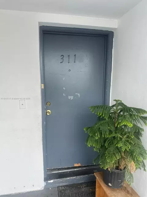 13700 NE 6th Ave #311, North Miami, FL 33161