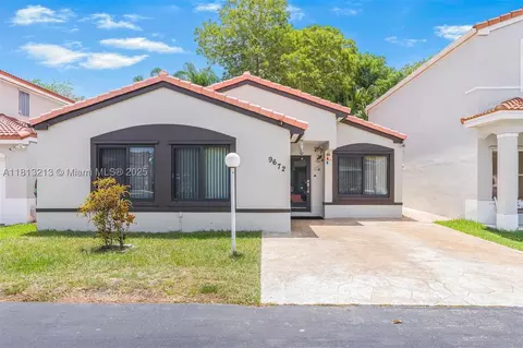 9672 SW 166th Ct, Miami, FL 33196