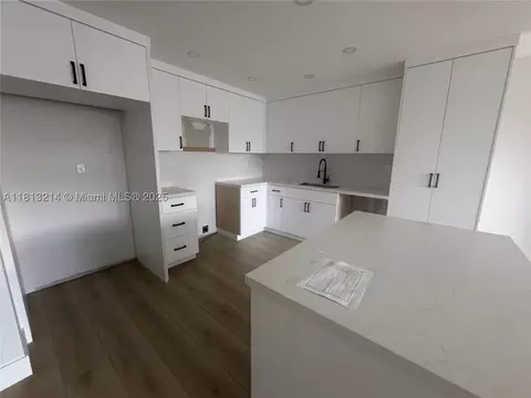 10854 N Kendall Dr #106, Miami, FL 33176