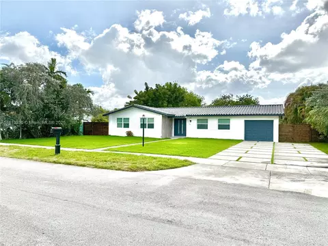 3125 SW 98th Ct, Miami, FL 33165
