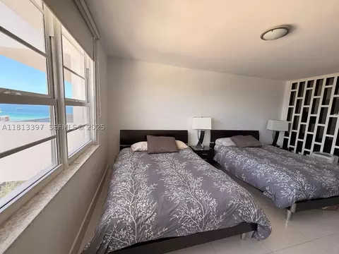 100 Lincoln Rd #1214, Miami Beach, FL 33139