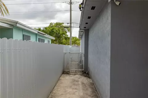 Exterior - 5330 E 6th Ave, Hialeah, FL 33013 photo 1 of 5