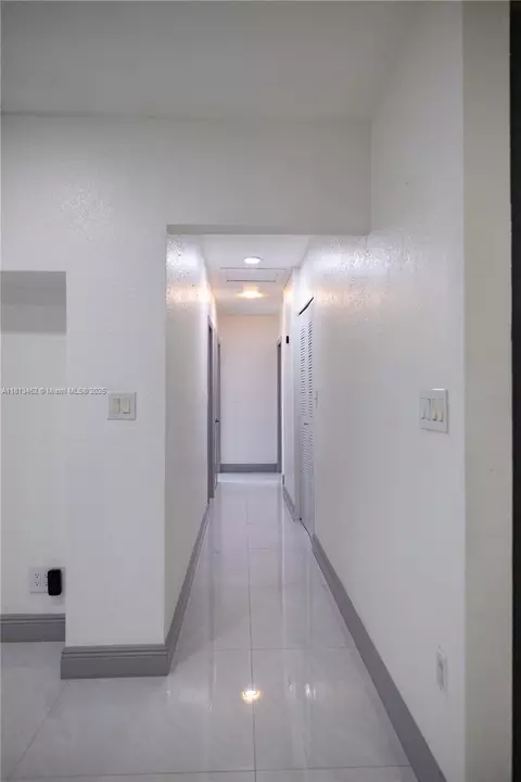 Entry Way - 5330 E 6th Ave, Hialeah, FL 33013 photo 1 of 1