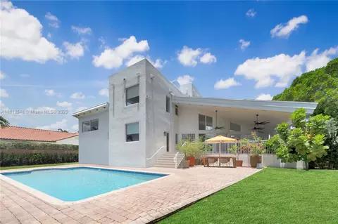 6320 Dolphin Dr, Coral Gables, FL 33158