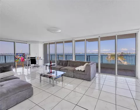 555 NE 15th St #24C, Miami, FL 33132