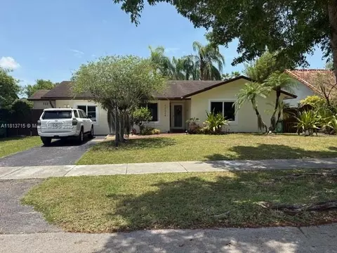 13324 SW 100th Ter, Miami, FL 33186