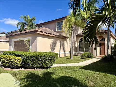 495 SW 183rd Way, Pembroke Pines, FL 33029