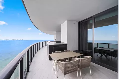 18555 Collins Ave #2105, Sunny Isles Beach, FL 33160