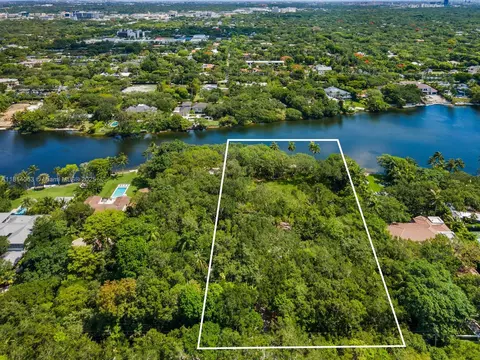 5355 Hammock Dr, Coral Gables, FL 33156