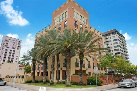 711 Biltmore Way #402, Coral Gables, FL 33134