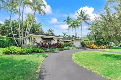 700 Vilabella Ave, Coral Gables, FL 33146