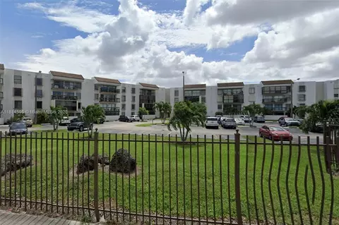 1300 SW 122nd Ave #101-2, Miami, FL 33184