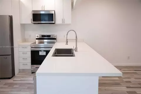 251 NW 76th Ave #208, Margate, FL 33063