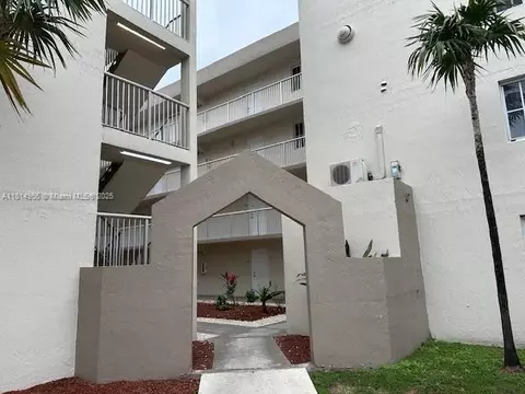 6195 NW 186th St #213, Hialeah, FL 33015