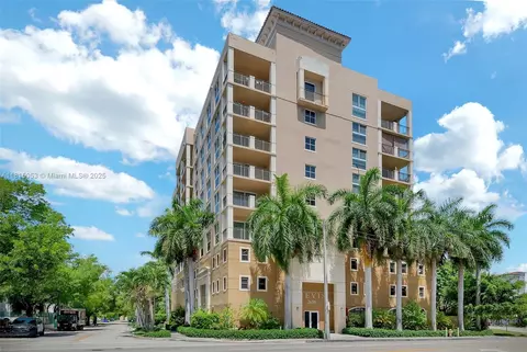 2650 SW 37th Ave #505, Miami, FL 33133