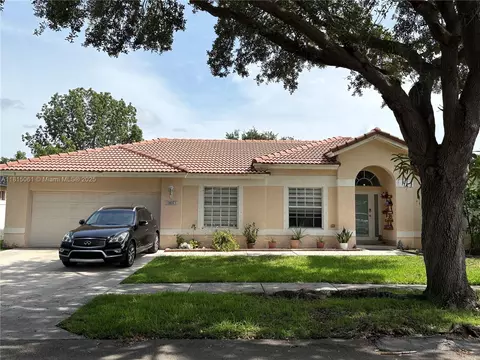 10661 SW 21st St, Miramar, FL 33025