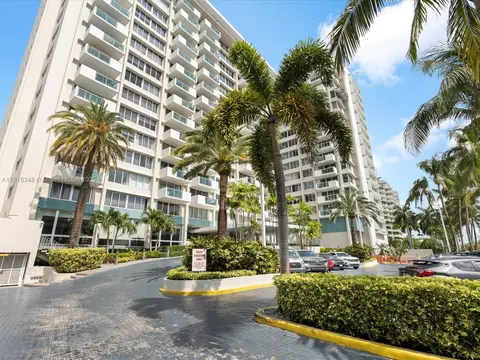1200 West Ave #PH24, Miami Beach, FL 33139
