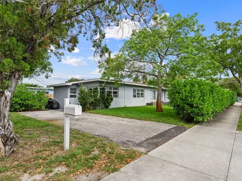 1001 SW 4th Ave, Fort Lauderdale, FL 33315
