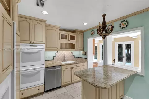 345 Harbor Ln, Key Biscayne, FL 33149 photo 20