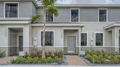 1455 NE 3rd Ave, Florida City, FL 33034