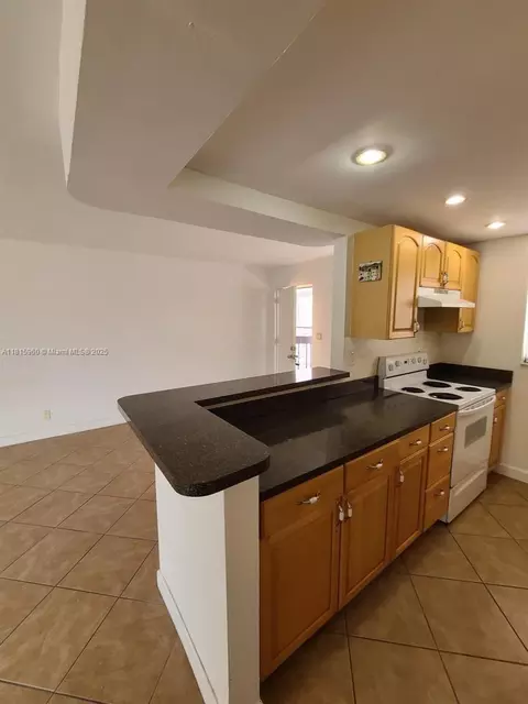1900 N Congress Ave #409, West Palm Beach, FL 33401