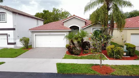 5402 NW 110th Ave, Doral, FL 33178