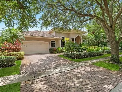 5640 Oakview Ter, Fort Lauderdale, FL 33312