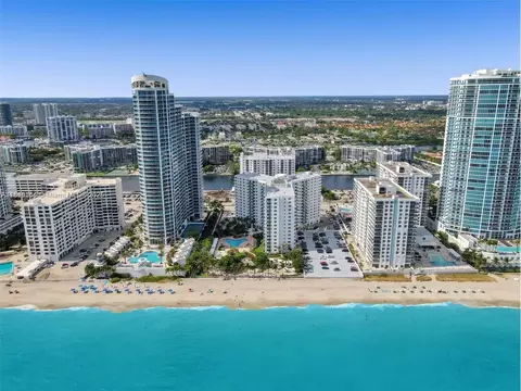 3001 S Ocean Dr #247, Hollywood, FL 33019