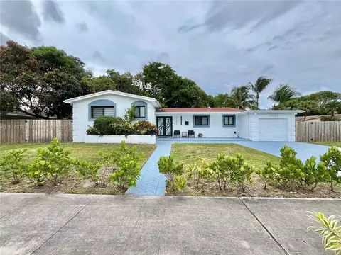 17630 NE 4th Ave, North Miami Beach, FL 33162