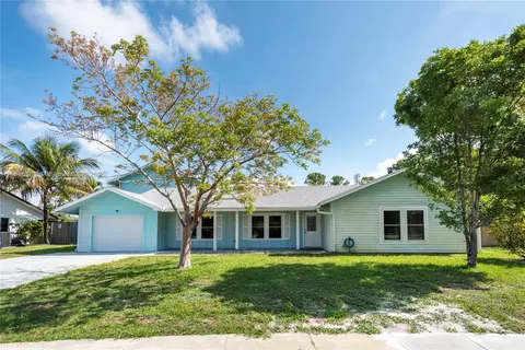 219 Bobwhite Rd, Royal Palm Beach, FL 33411