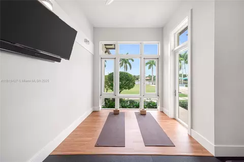 3185 Willow Ln, Weston, FL 33331 photo 39