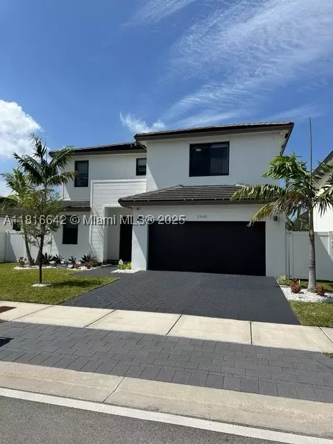 23520 SW 107th Ct, Homestead, FL 33032