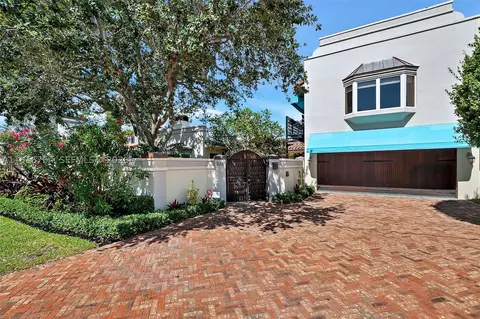 325 Bontona Ave, Fort Lauderdale, FL 33301