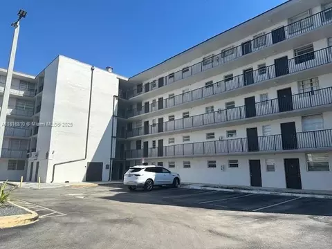 Undisclosed, Miami, FL 33183