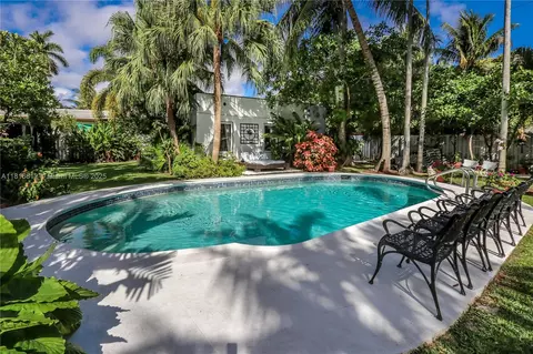 1329 Tyler St, Hollywood, FL 33019