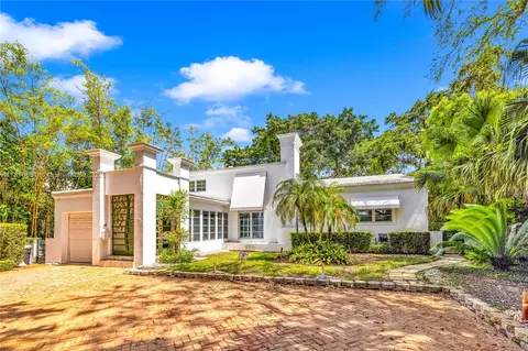 923 Catalonia Ave, Coral Gables, FL 33134