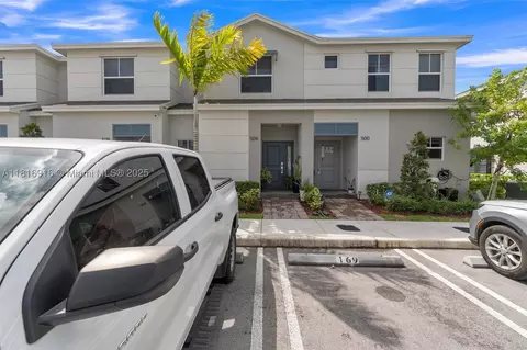 504 NE 1st Dr, Florida City, FL 33034