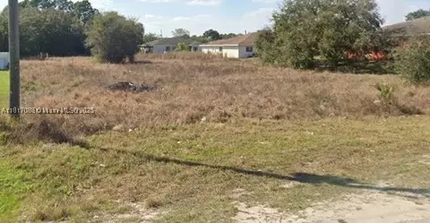 332334 Gretchen Ave S, Lehigh Acres, FL 33973