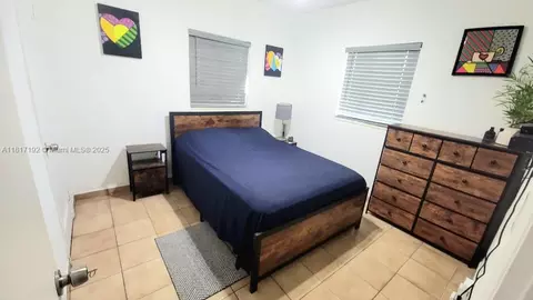 Bedroom - 200 W 53rd Ter, Hialeah, FL 33012 photo 1 of 3