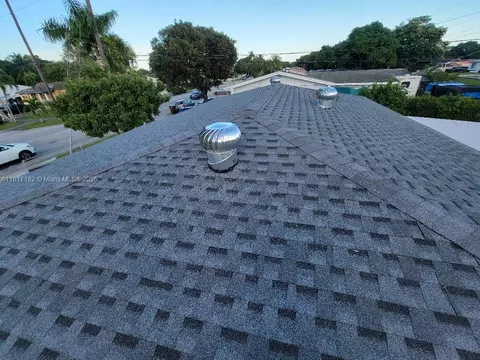 View/Area - 200 W 53rd Ter, Hialeah, FL 33012 photo 1 of 2