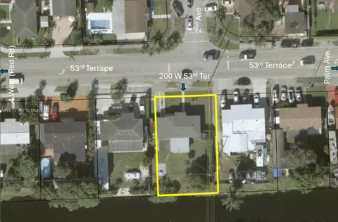 View/Area - 200 W 53rd Ter, Hialeah, FL 33012 photo 2 of 2