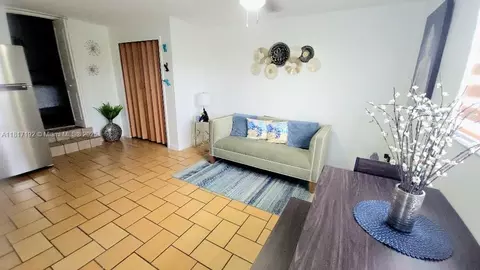 Other - 200 W 53rd Ter, Hialeah, FL 33012 photo 6 of 12