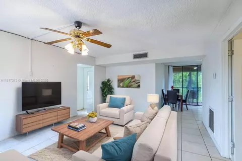 8420 SW 133rd Ave Rd #419, Miami, FL 33183