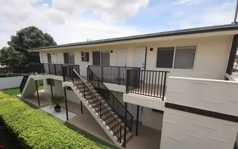 251 NW 57th Ave, Miami, FL 33126