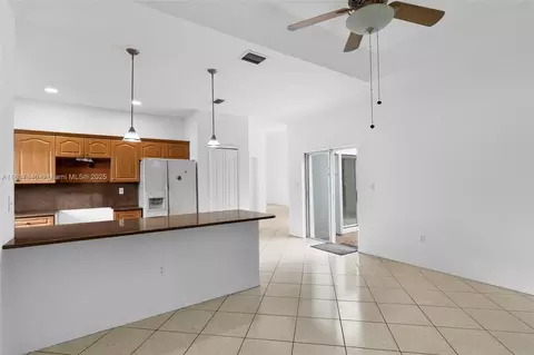 Living - 7089 W 4th Ct, Hialeah, FL 33014 photo 3 of 3